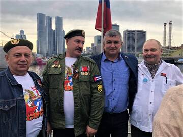 https://upforme.ru/uploads/0011/90/c9/13/t924584.jpg