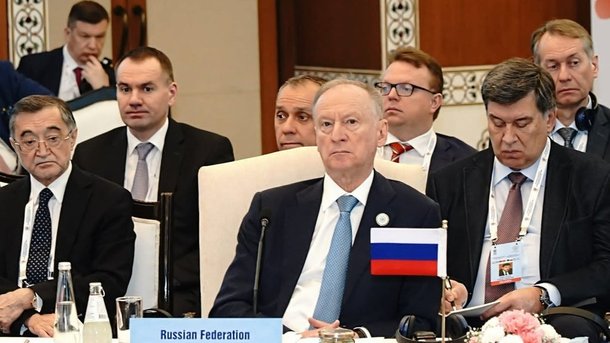 https://upforme.ru/uploads/0011/ce/80/2/137976.jpg