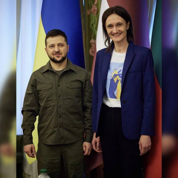 https://upforme.ru/uploads/0011/ce/80/2/t138888.jpg