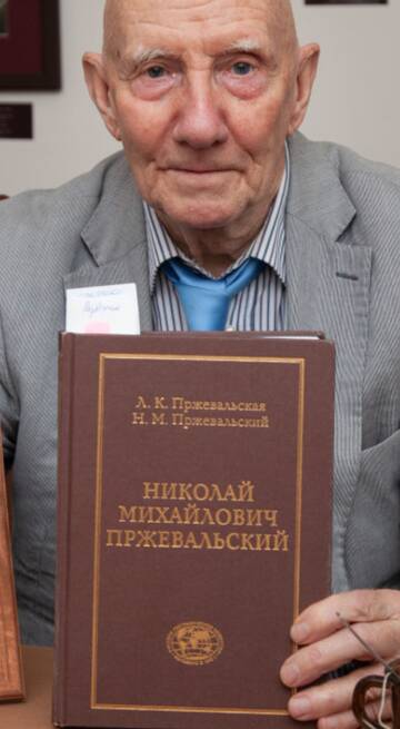 https://upforme.ru/uploads/0011/ce/80/648/t538945.jpg