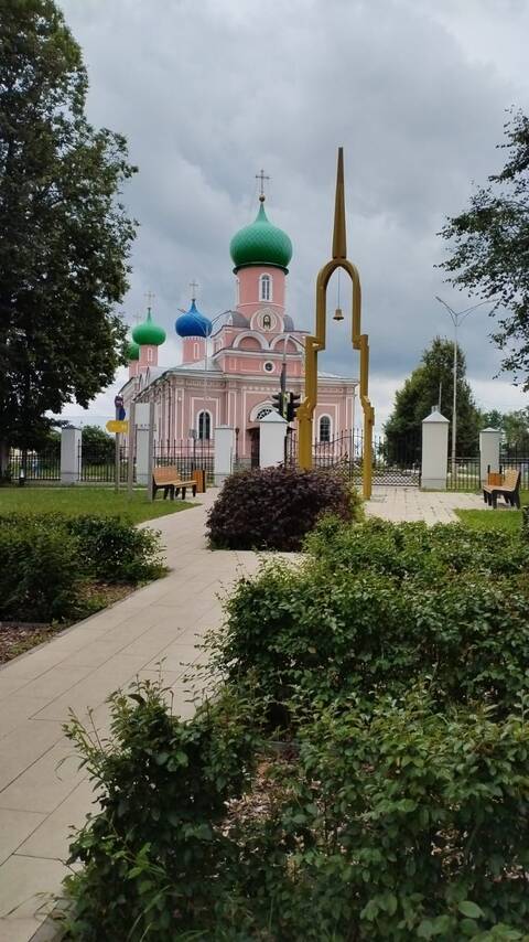 https://upforme.ru/uploads/0012/15/01/653/t704053.jpg