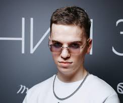 Wallem -  &#9733;