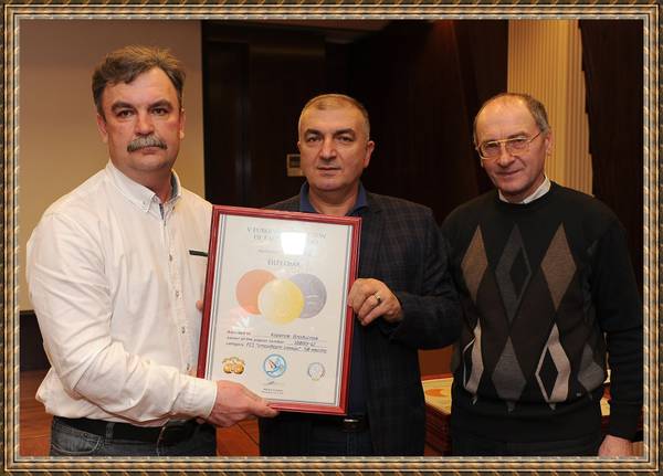 https://upforme.ru/uploads/0012/5a/ef/266/t122100.jpg