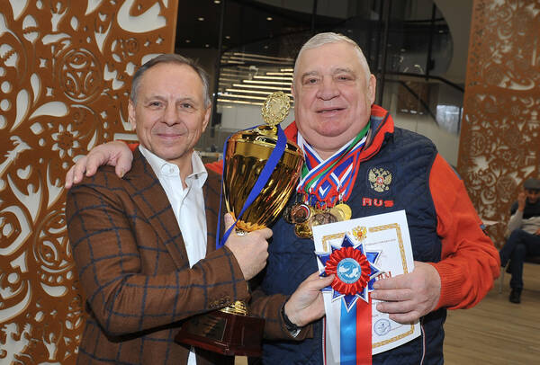 https://upforme.ru/uploads/0012/5a/ef/266/t171737.jpg