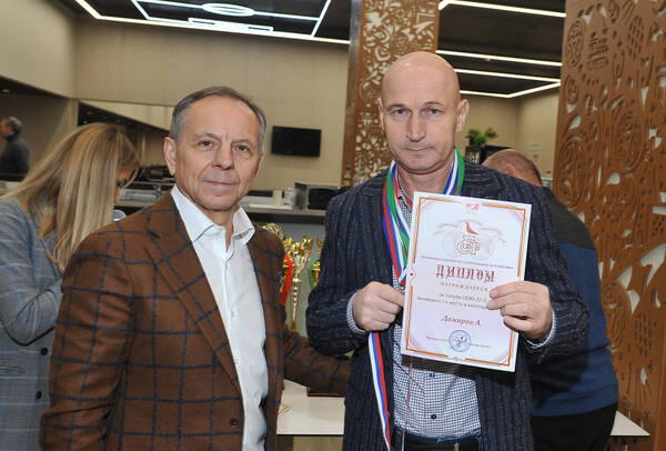 https://upforme.ru/uploads/0012/5a/ef/266/t174386.jpg
