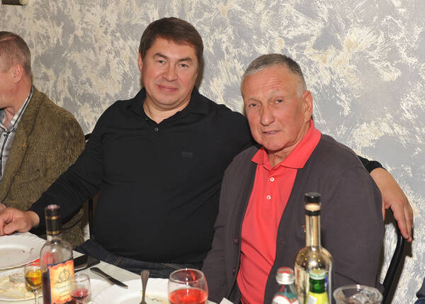 https://upforme.ru/uploads/0012/5a/ef/266/t207182.jpg