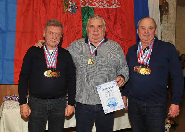 https://upforme.ru/uploads/0012/5a/ef/266/t212942.jpg