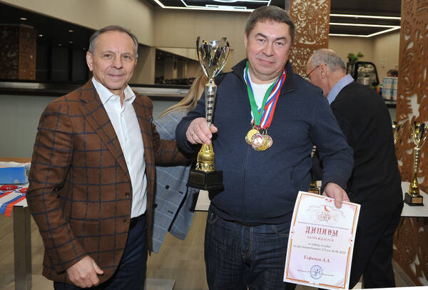 https://upforme.ru/uploads/0012/5a/ef/266/t357669.jpg