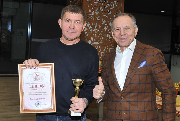https://upforme.ru/uploads/0012/5a/ef/266/t562983.jpg