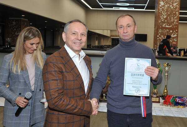 https://upforme.ru/uploads/0012/5a/ef/266/t719018.jpg