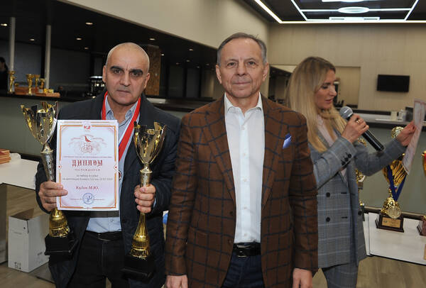 https://upforme.ru/uploads/0012/5a/ef/266/t766720.jpg