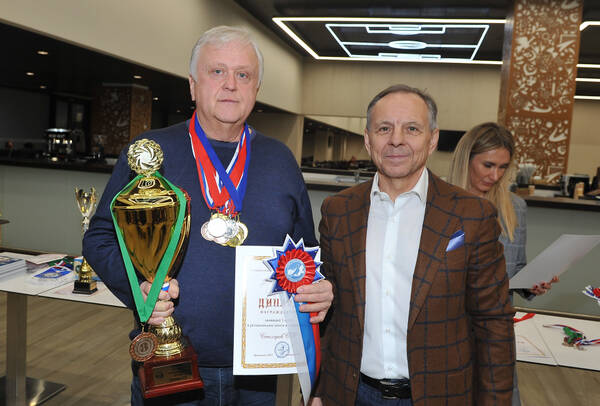 https://upforme.ru/uploads/0012/5a/ef/266/t787249.jpg