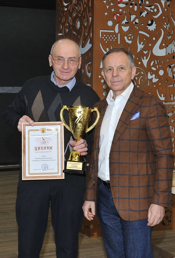 https://upforme.ru/uploads/0012/5a/ef/266/t799817.jpg