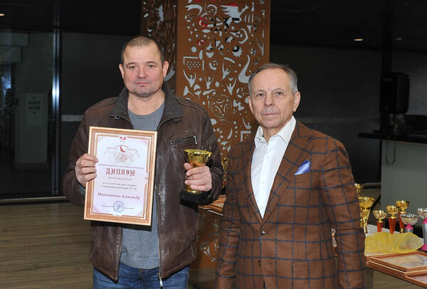https://upforme.ru/uploads/0012/5a/ef/266/t872853.jpg