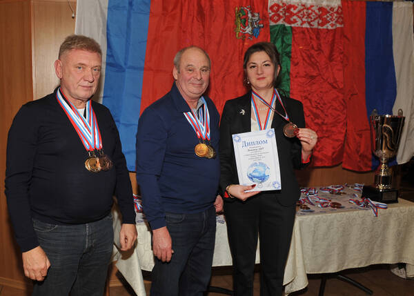 https://upforme.ru/uploads/0012/5a/ef/266/t918128.jpg