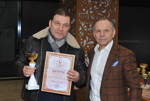 https://upforme.ru/uploads/0012/5a/ef/266/t994587.jpg