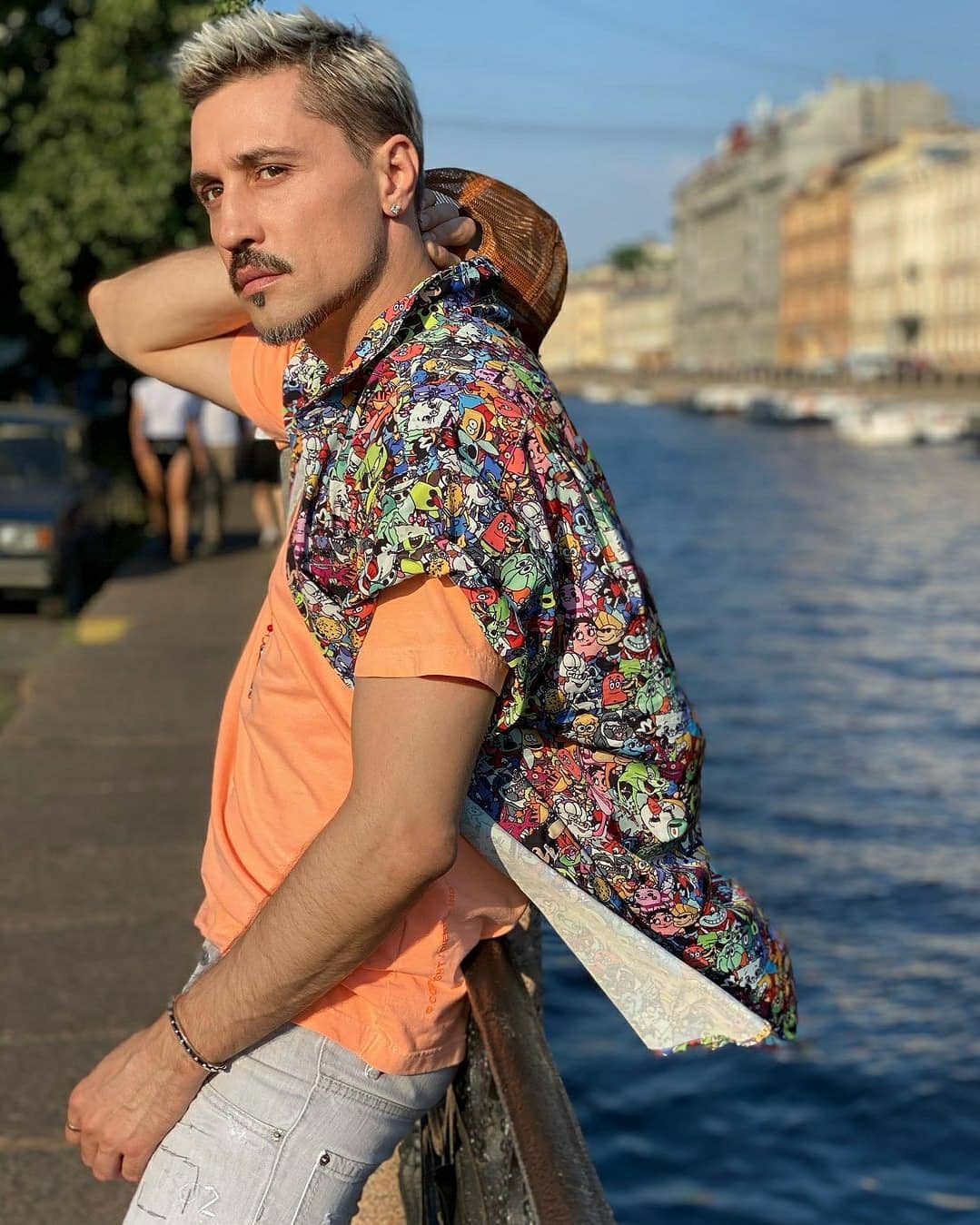 https://upforme.ru/uploads/0012/6e/7d/492/140026.jpg