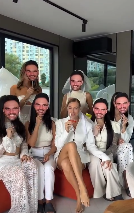 https://upforme.ru/uploads/0012/6e/7d/712/27317.png