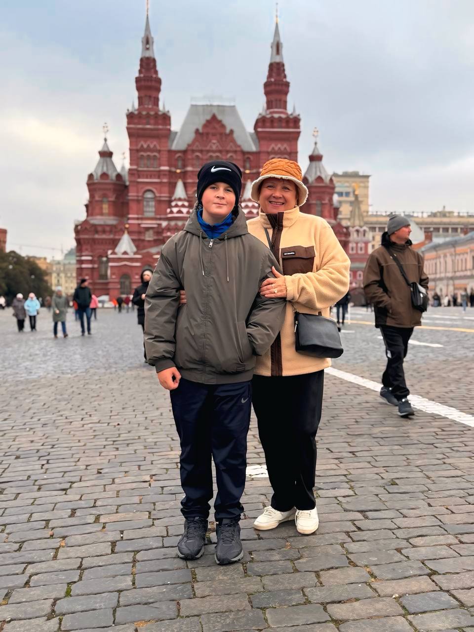 https://upforme.ru/uploads/0012/6e/7d/712/41305.jpg