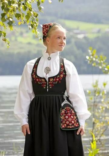 https://upforme.ru/uploads/0012/8c/4d/354/t85497.jpg