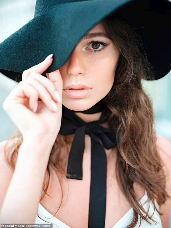 https://upforme.ru/uploads/0012/d6/0d/2086/t52808.jpg