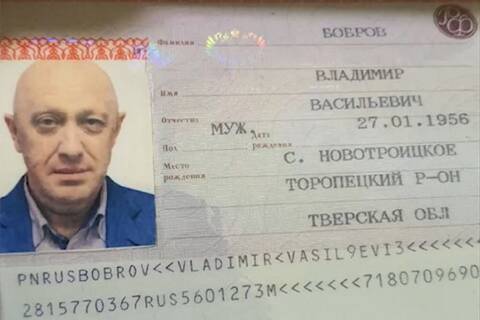 https://upforme.ru/uploads/0012/d6/0d/2174/t142553.jpg
