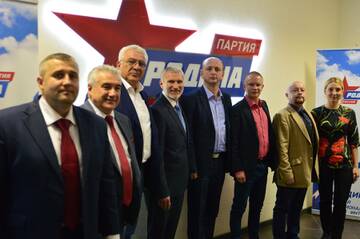 https://upforme.ru/uploads/0012/e4/56/283/t104628.jpg