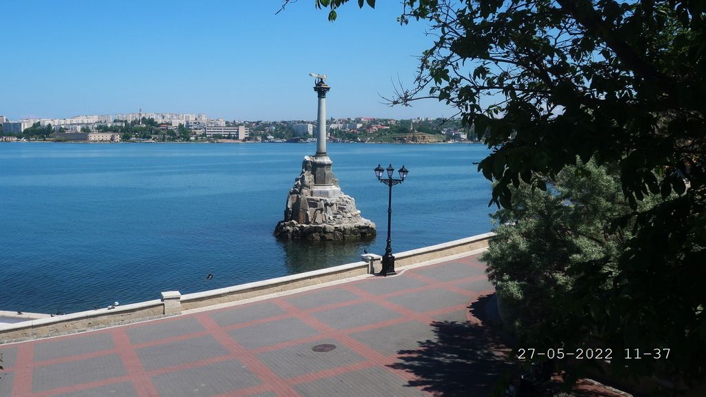 https://upforme.ru/uploads/0013/1f/fe/183/957205.jpg