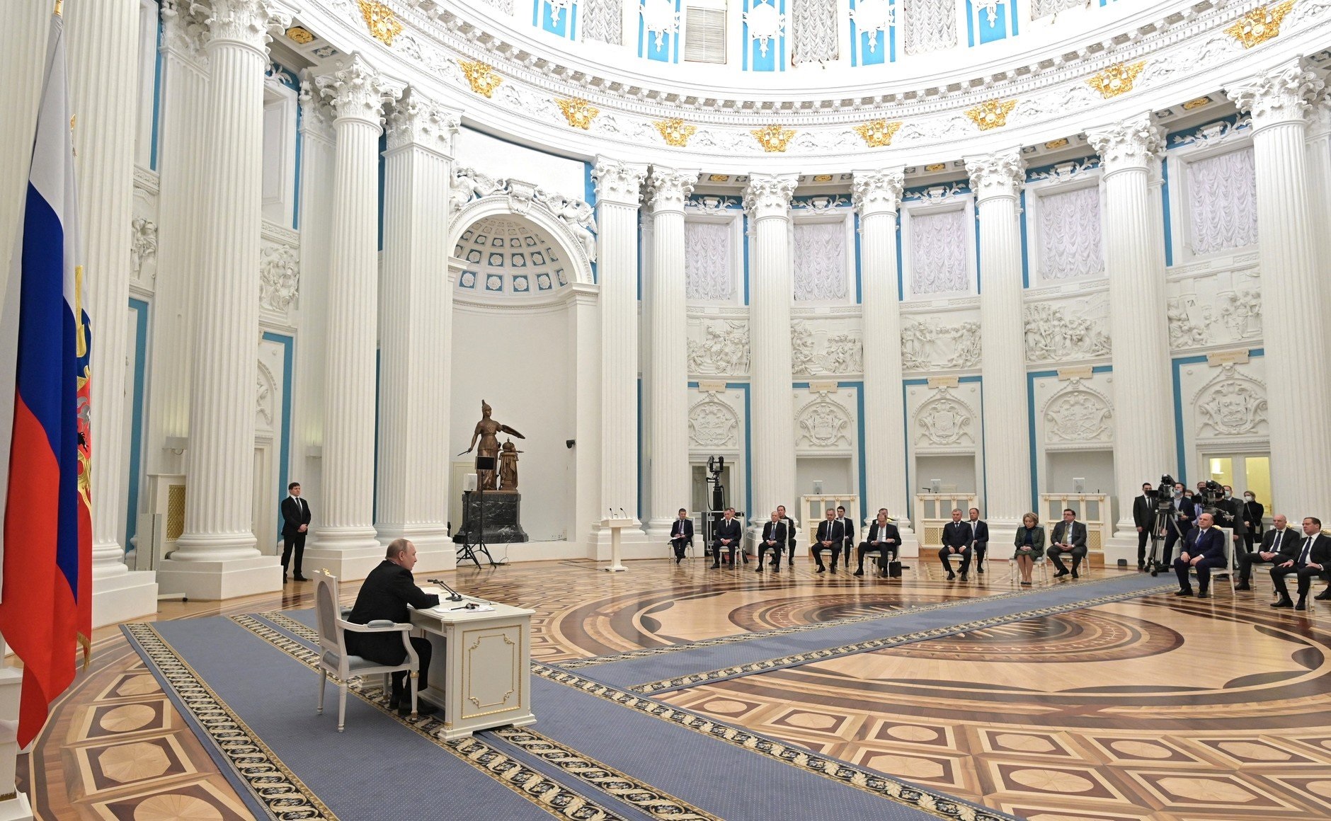 https://upforme.ru/uploads/0013/fc/6b/2/875715.jpg
