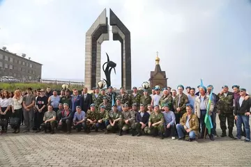 https://upforme.ru/uploads/0013/fc/6b/30/t477410.webp