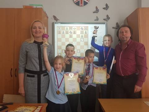 https://upforme.ru/uploads/0014/11/ca/203/t842615.jpg