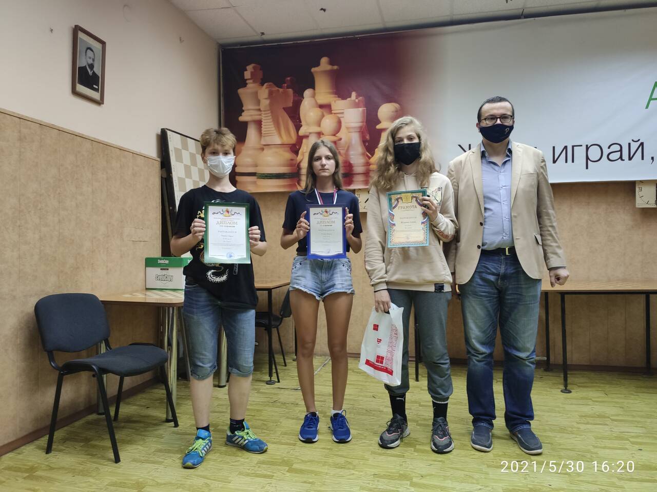 https://upforme.ru/uploads/0014/11/ca/63/185227.jpg