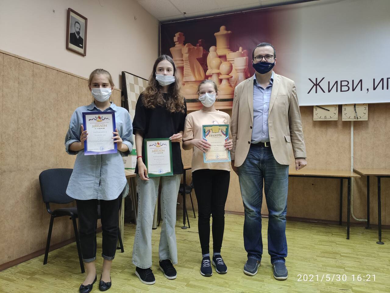 https://upforme.ru/uploads/0014/11/ca/63/627806.jpg