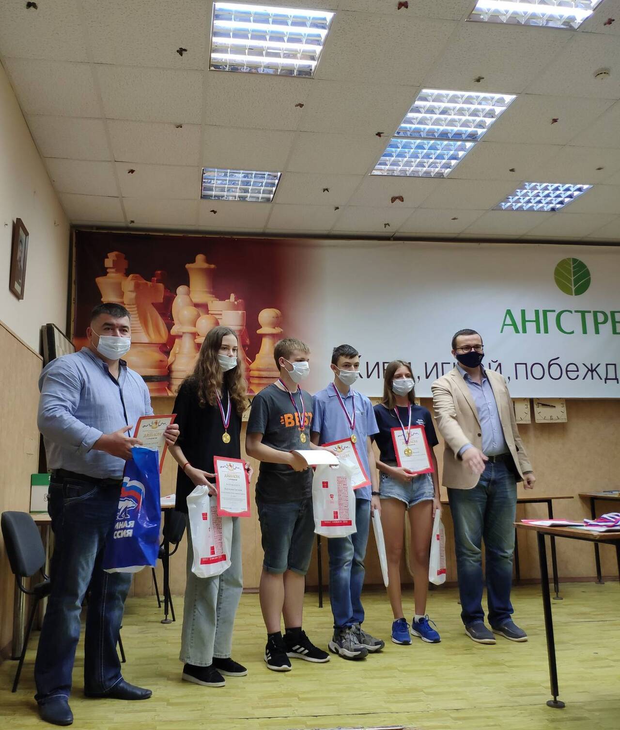 https://upforme.ru/uploads/0014/11/ca/63/748491.jpg