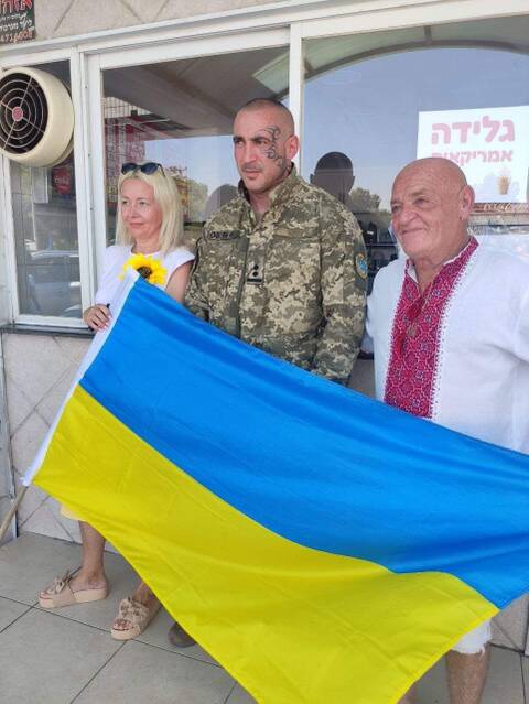 https://upforme.ru/uploads/0014/1d/02/3/t115731.jpg