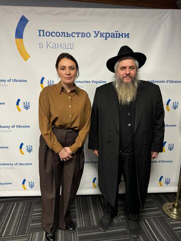 https://upforme.ru/uploads/0014/1d/02/30/t321920.jpg