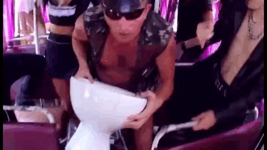https://upforme.ru/uploads/0014/97/f4/383/364378.gif