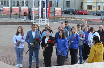 https://upforme.ru/uploads/0014/f6/ef/224/t390267.jpg