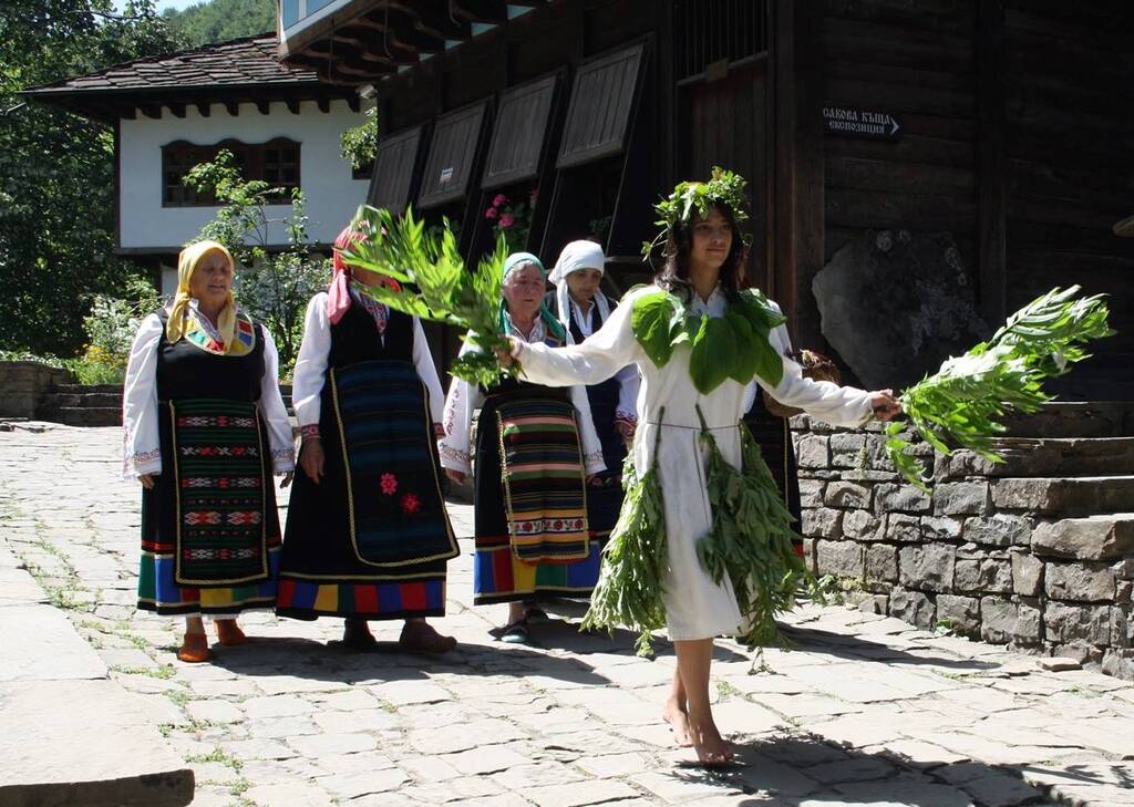 https://upforme.ru/uploads/0015/ec/e0/1191/174226.jpg