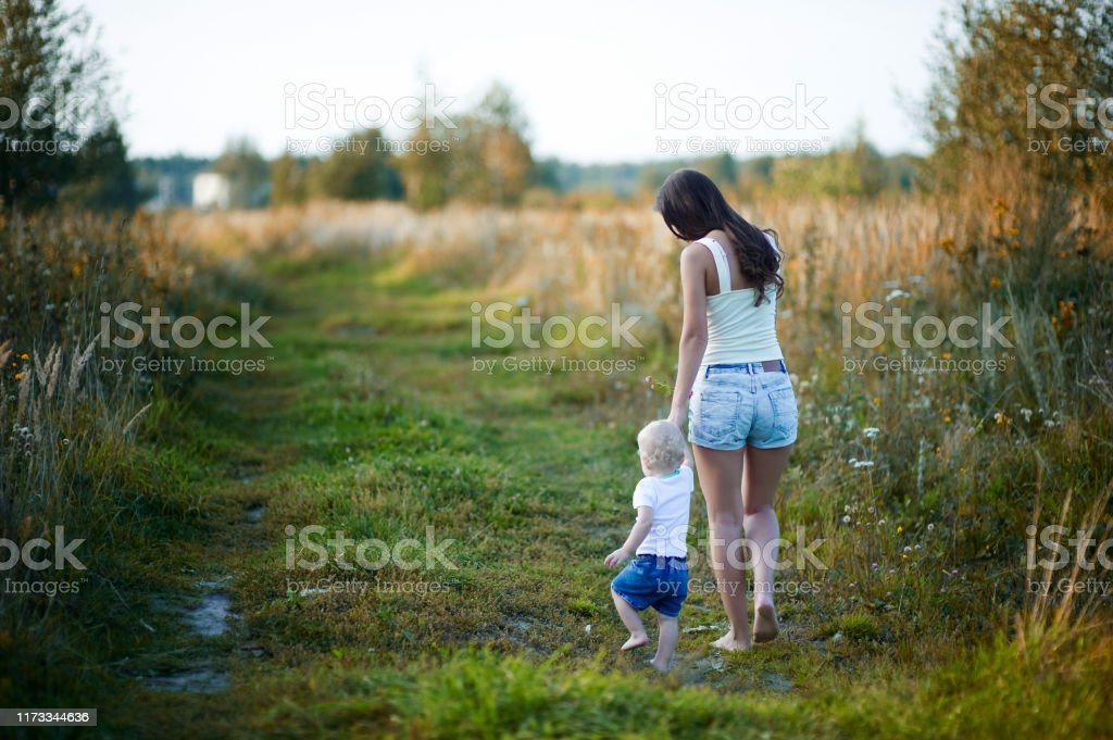 https://upforme.ru/uploads/0015/ec/e0/1194/604807.jpg