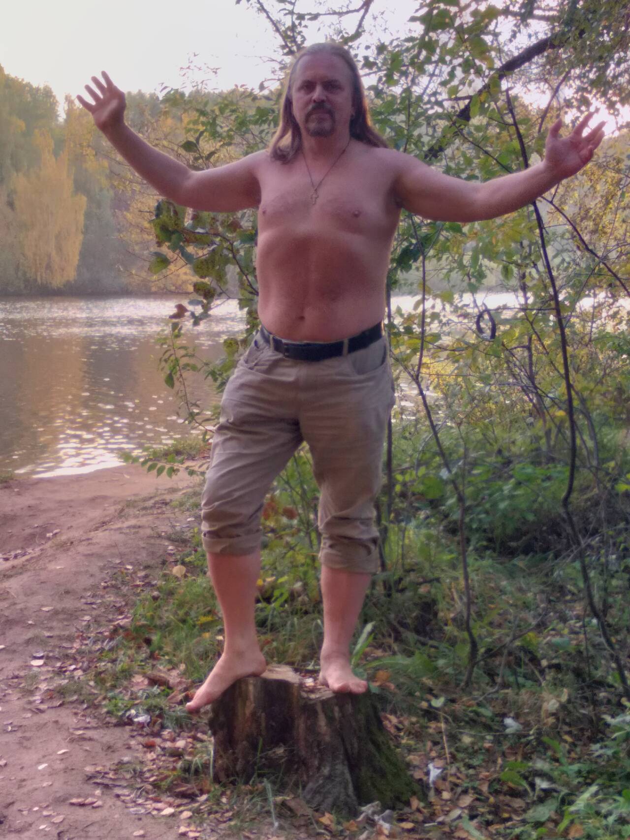 https://upforme.ru/uploads/0015/ec/e0/1402/745827.jpg