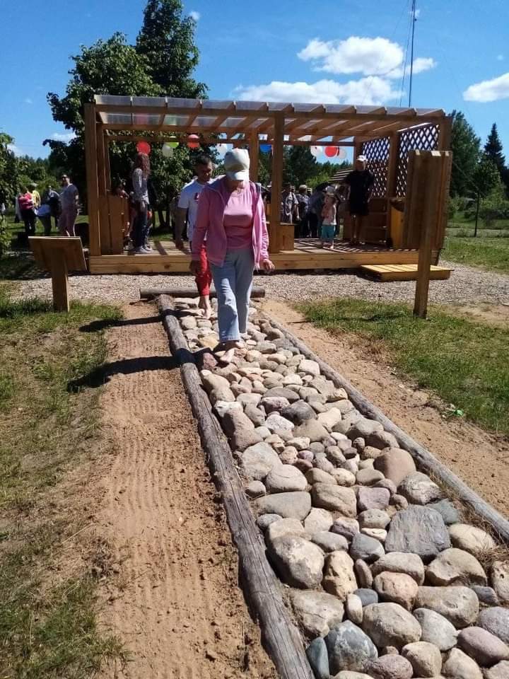https://upforme.ru/uploads/0015/ec/e0/1402/99561.jpg