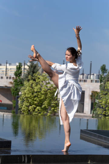https://upforme.ru/uploads/0015/ec/e0/2075/t277313.jpg