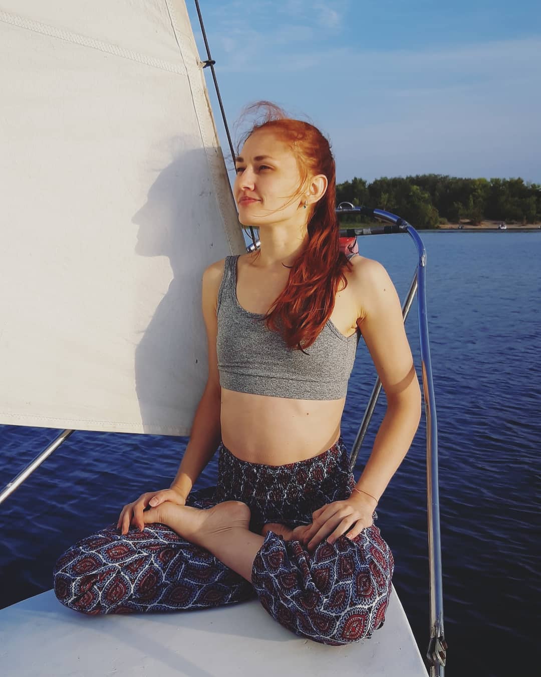 https://upforme.ru/uploads/0015/ec/e0/2139/205877.jpg