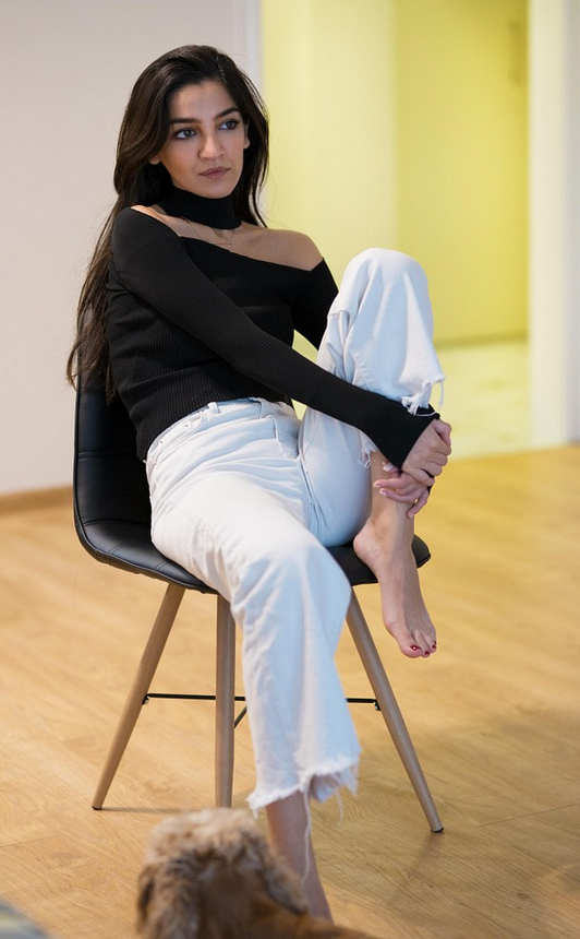 https://upforme.ru/uploads/0015/ec/e0/2220/937357.png