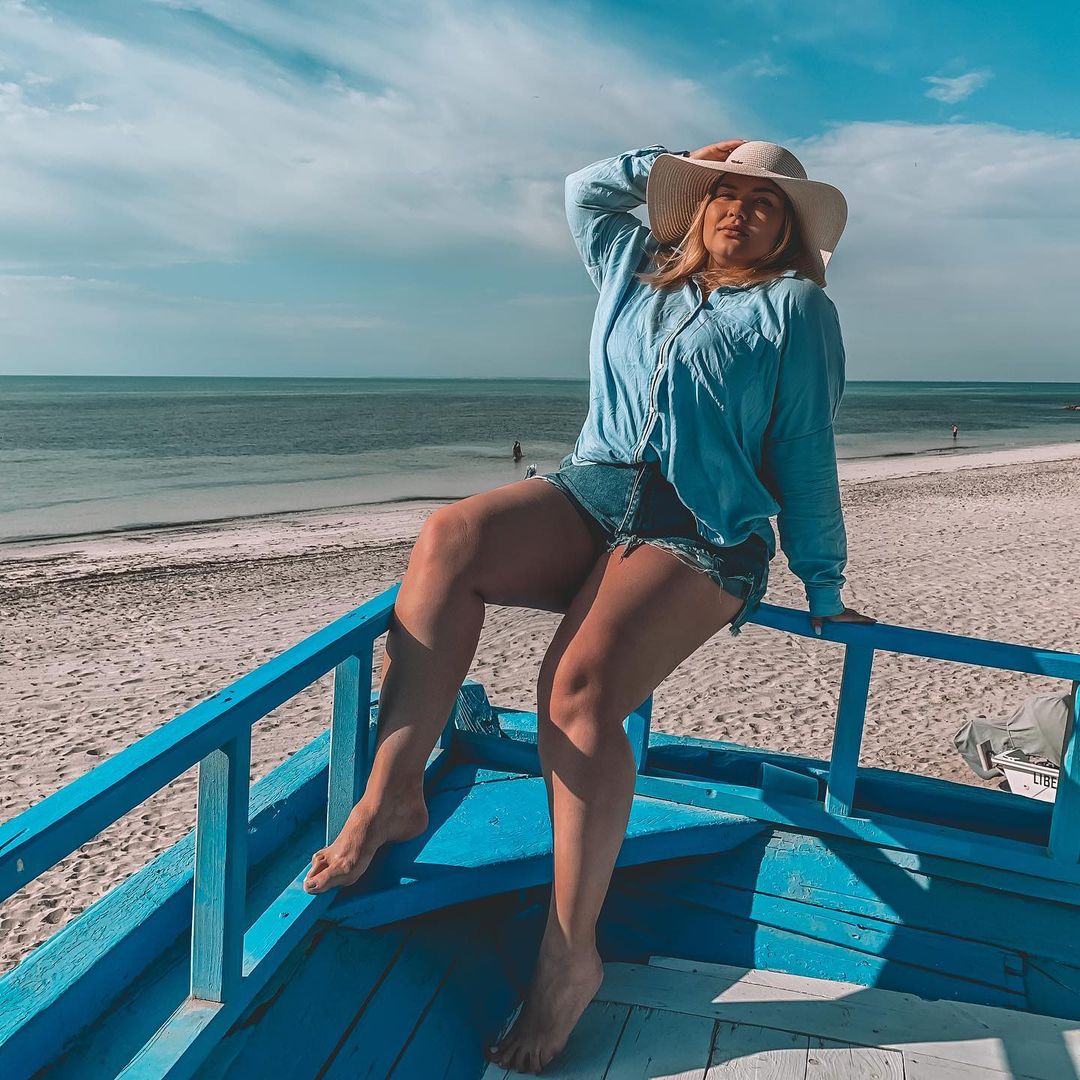 https://upforme.ru/uploads/0015/ec/e0/2260/450160.jpg