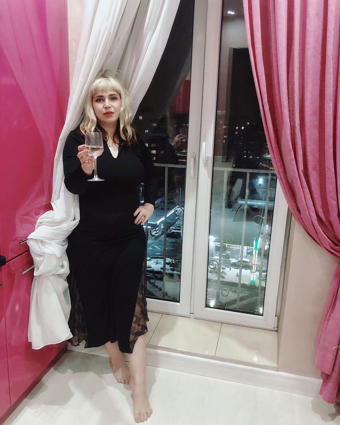 https://upforme.ru/uploads/0015/ec/e0/2260/651530.jpg