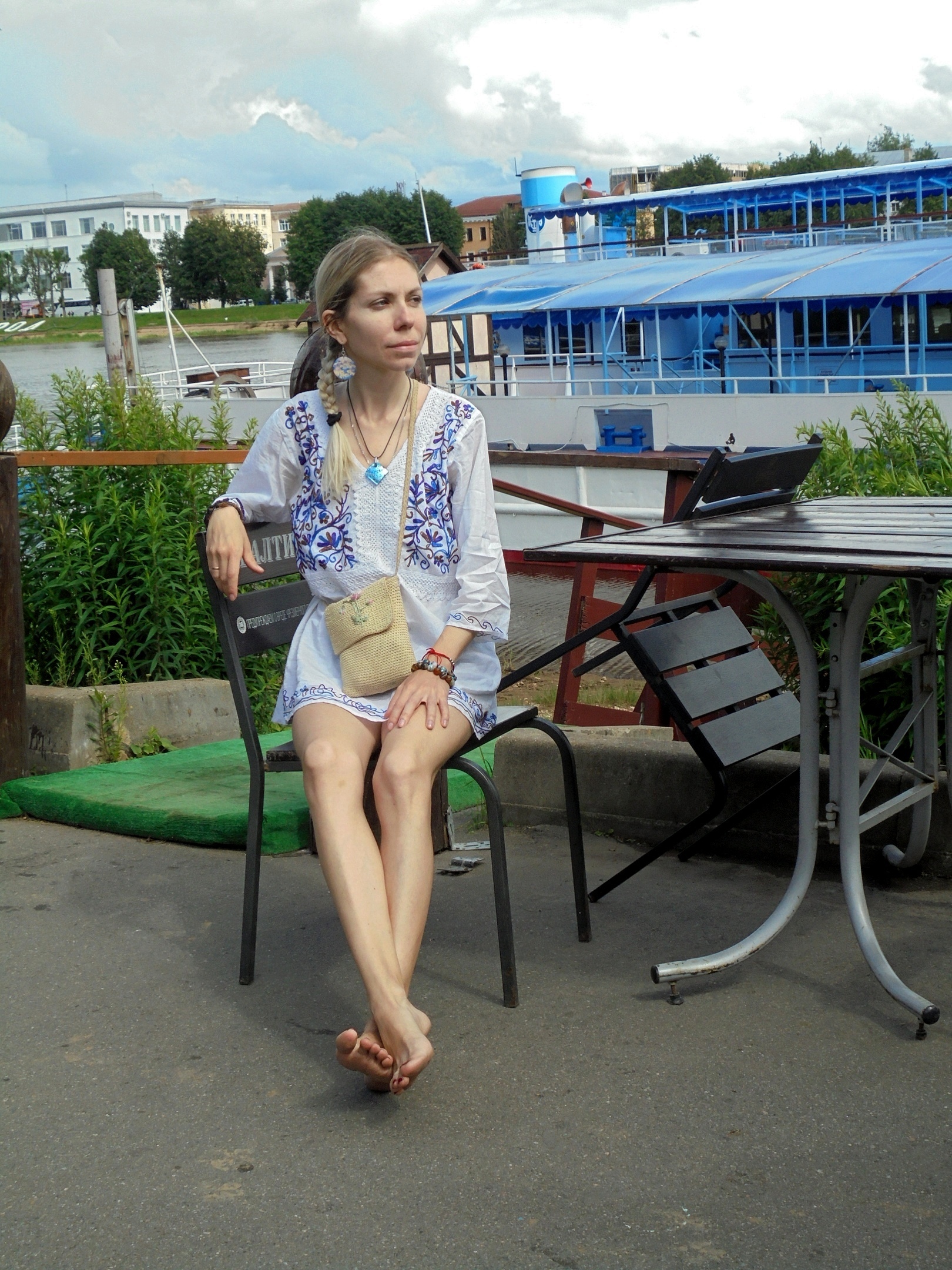 https://upforme.ru/uploads/0015/ec/e0/2260/99475.jpg