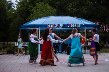 https://upforme.ru/uploads/0015/ec/e0/2496/t230013.jpg