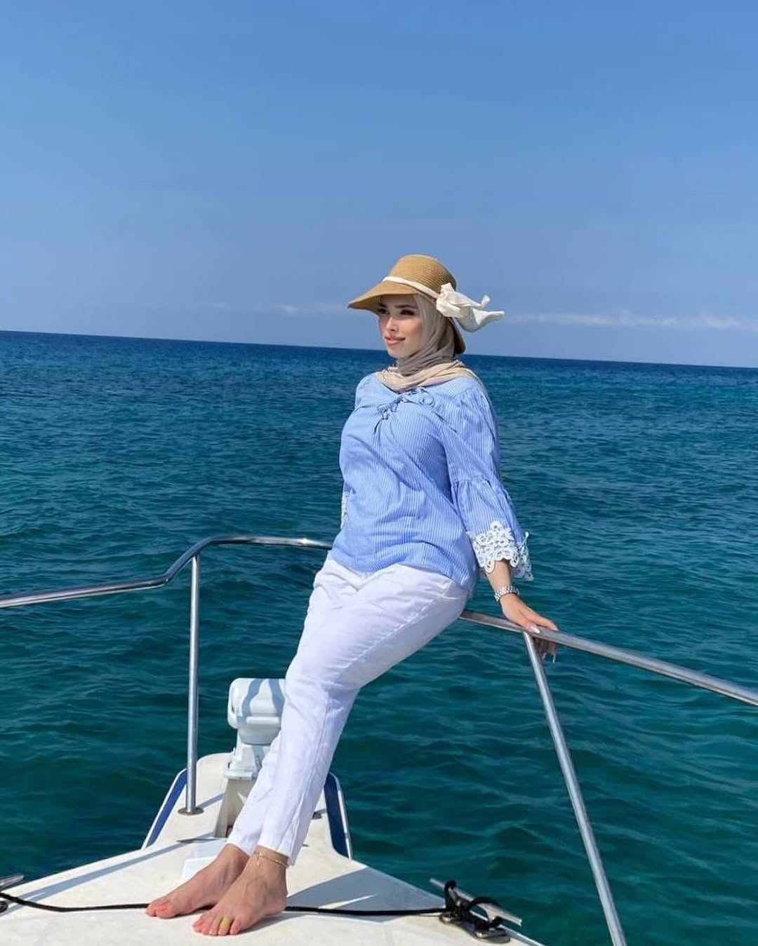 https://upforme.ru/uploads/0015/ec/e0/2516/112346.jpg